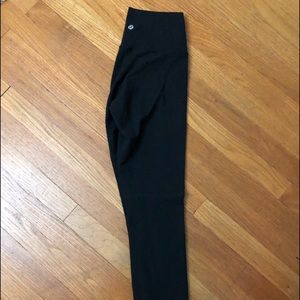 Black Wunder Under Highrise “28